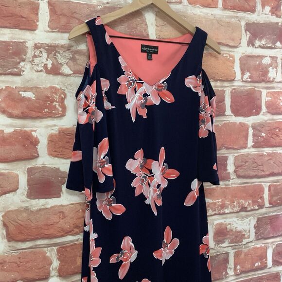 Connected Apparel Dress Women's 4 Petite Black Multicolor Floral Cold Shoulder - Picture 3 of 8